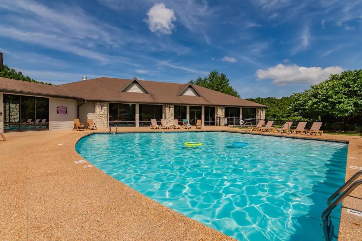 Golf On Site - Walk-In Shower - Jetted Tub - Free Attraction Tickets Included Branson Exterior foto